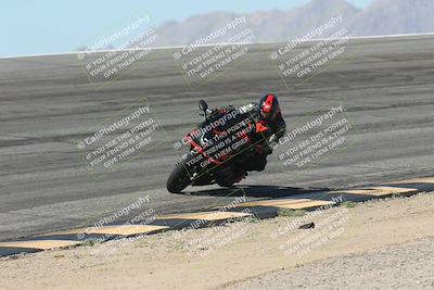 media/Oct-13-2025-Moto Forza (Mon) [[a66d839500]]/3-B Group/Session 2 (Bowl)/